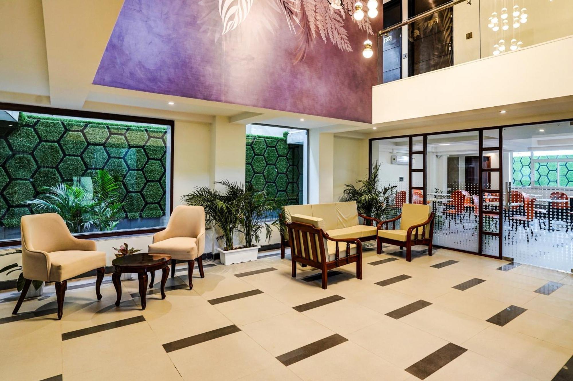 Hotel O Parkinn Gurgaon Exterior foto
