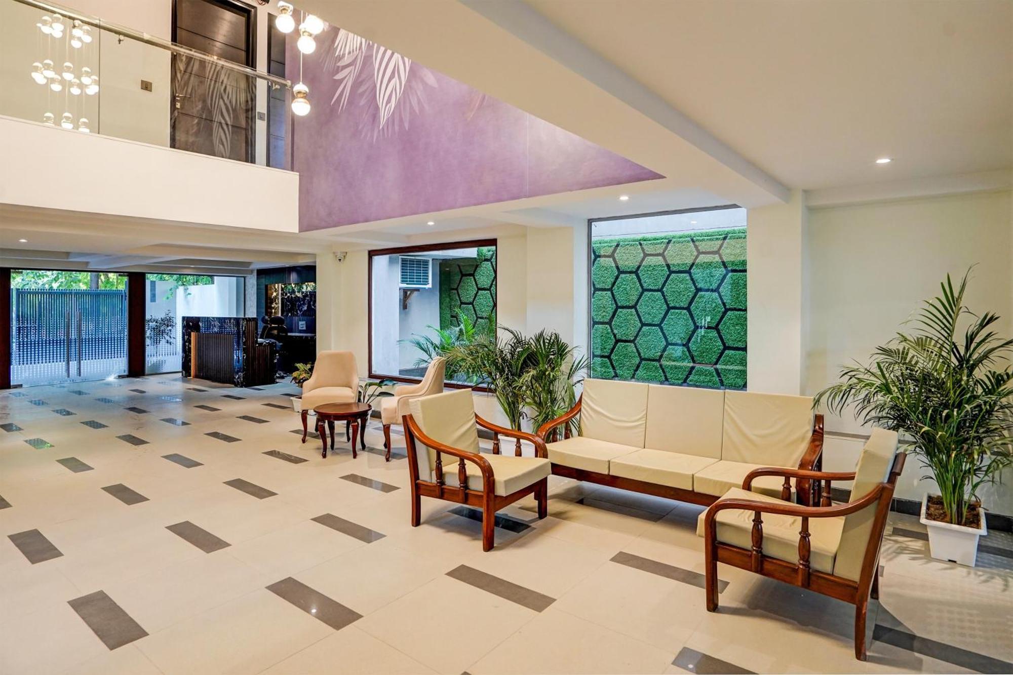 Hotel O Parkinn Gurgaon Exterior foto